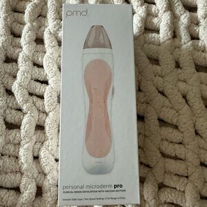 PMD Pro Microdermabrasion System - Rose and White